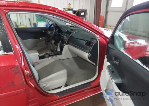 2013 Toyota Camry Hybrid Le из США, поврежденный, VIN 4T1BD1FK8DU084235